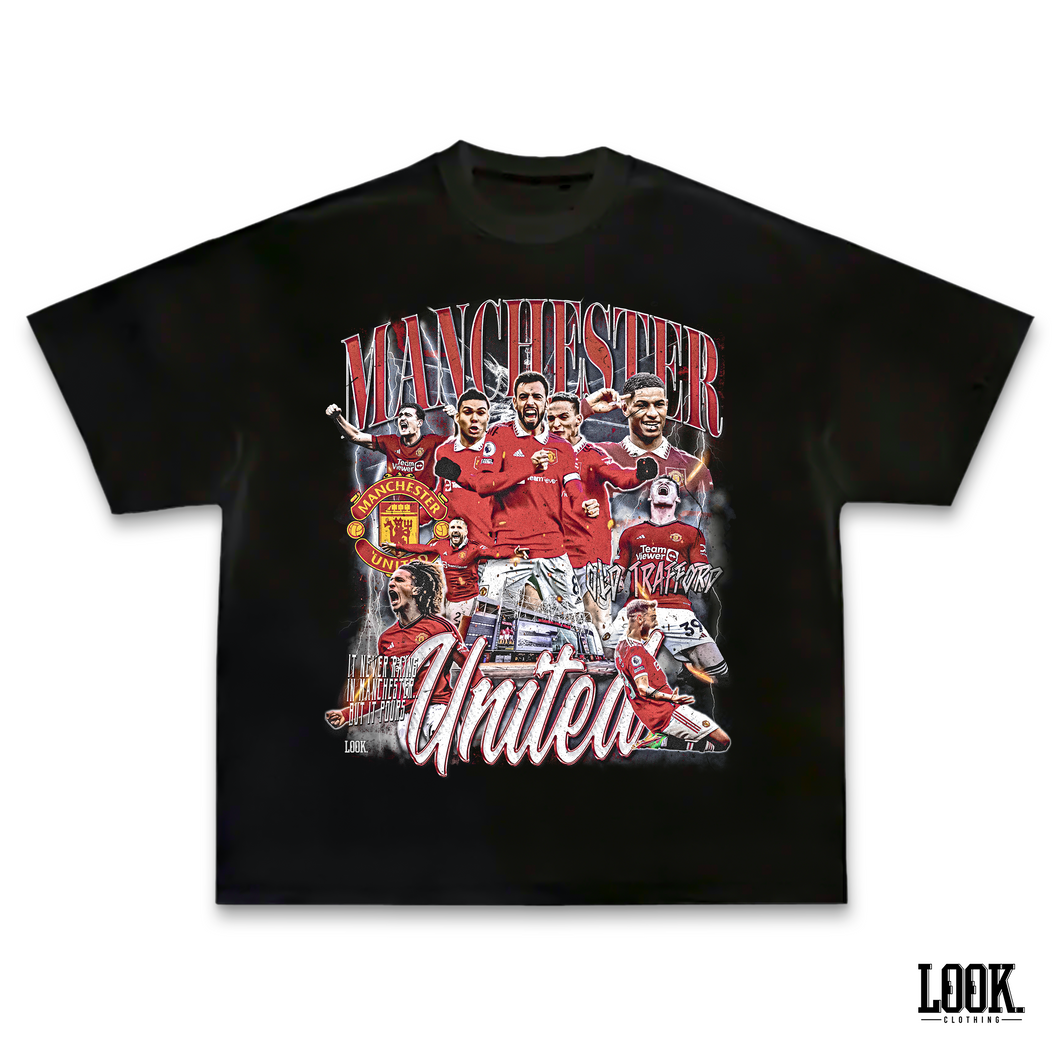 Manchester United '23' LOOK. Graphic Tee